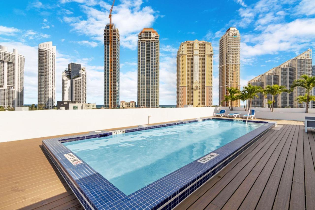 Roami At Sunny Isles Leilighet Miami Beach Eksteriør bilde